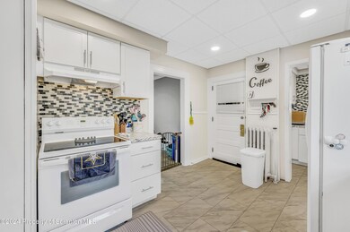 936 Moosic St, Scranton, PA 18505 - photo 7