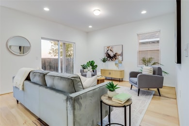 6408 Routenburn St, Austin, TX 78754 - photo 4