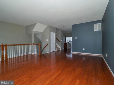 8562 Crooked Tree Ln, Laurel, MD 20724 - photo 3
