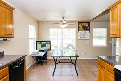 18621 Cozy Cabin Rd, Springdale, AR 72764 - photo 6