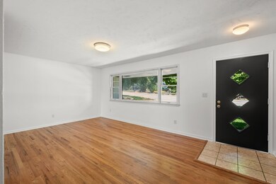 2330 S 90th St, Omaha, NE 68124 - photo 6