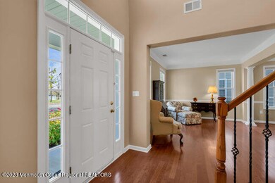 Foyer w/ view ino Living Room
