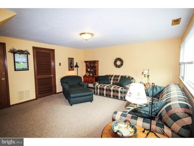 73 Gaunt Dr, Mickleton, NJ 08056 - photo 4