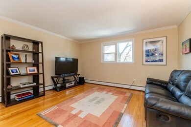 478 Putnam Ave unit 4, Cambridge, MA 02139 - photo 4