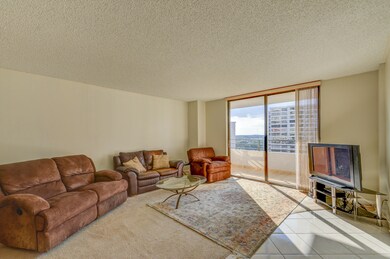 2500 Parkview Dr unit 1419, Hallandale Beach, FL 33009 - photo 3