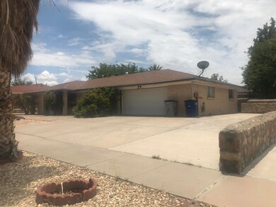 10614 Quezada Ave, El Paso, TX 79935 - photo 4