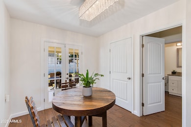 3313 N 43rd Place, Phoenix, AZ 85018 - photo 6