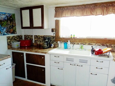 375 Russell St, Craig, CO 81625 - photo 7