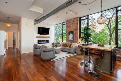 78 E Chestnut #205-6