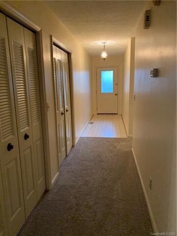 102 Ardis Ln, Hendersonville, NC 28792 - photo 3