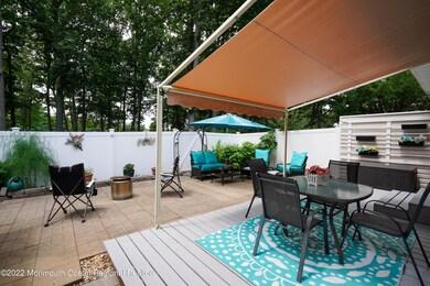 11 Lynne Ct.