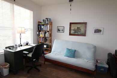 Front Bedroom /Office