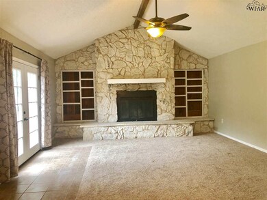 1547 Malcolm Ln, Wichita Falls, TX 76302 - photo 5