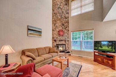 1224 Clymer Ln, Pocono Pines, PA 18350 - photo 4