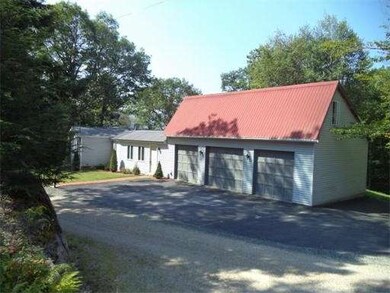 51 Rogers Rd, Hebron, NH 03241 - photo 3