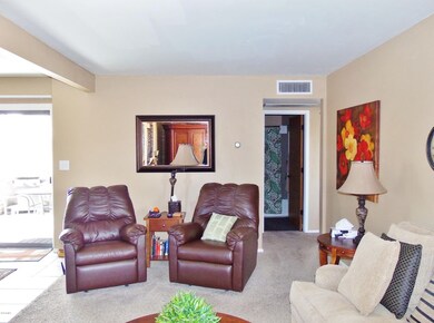 Dual Recliners B5