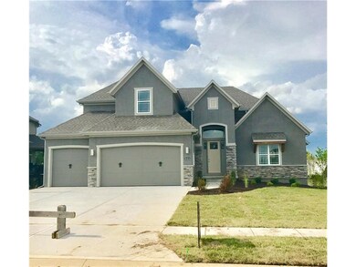 10404 W 170th Terrace, Olathe, KS 66062 - photo 2