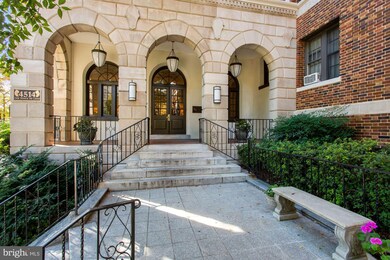 4514 Connecticut Ave NW unit 205, Washington, DC 20008 - photo 3