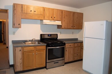 49 Cross St, Nashua, NH 03064 - photo 3