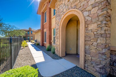 02_Front_01