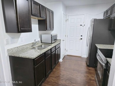 9124 Adams Ave, Jacksonville, FL 32208 - photo 5