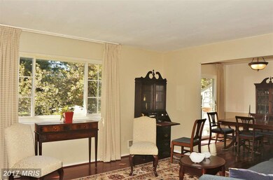 6713 Stoneybrooke Ln, Alexandria, VA 22306 - photo 5