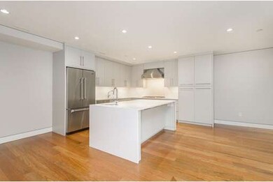 194 Warren Ave unit 1, Boston, MA 02116 - photo 3