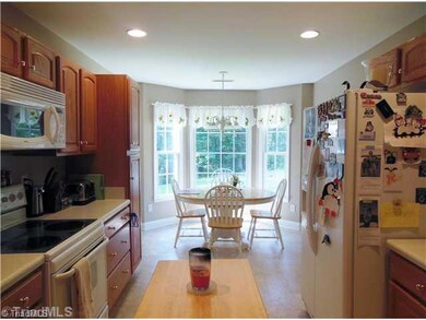 Breakfast. Bright Breakfast Area off Kitchen