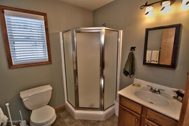 4413 Skyline Dr, Canadensis, PA 18325 - photo 7