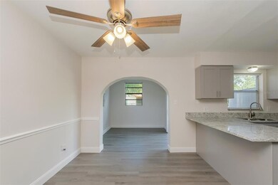 8624 Fish Lake Rd, Tampa, FL 33619 - photo 4