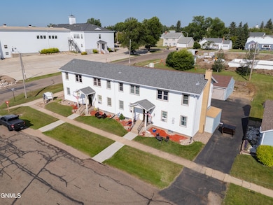 25-PREDana-1028-314 4th St-Drone-002