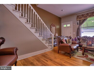 1137 N 9th St, Reading, PA 19604 - photo 3