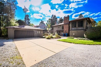 5653 Dailey Rd, New Franklin, OH 44319 - photo 4