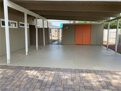 1918 Caballero Way, Las Vegas, NV 89169 - photo 3