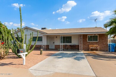 1027 E Las Palmaritas Dr, Phoenix, AZ 85020 - photo 3