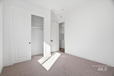 2208 N Kenora Ave, Star, ID 83669 - photo 6