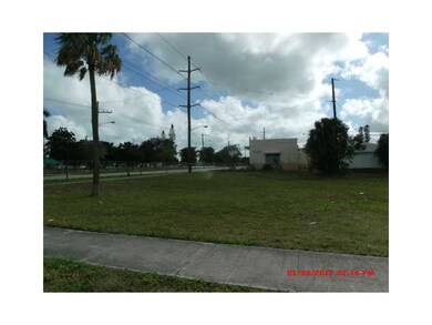2200 Forrest St, Hollywood, FL 33020 - photo 3