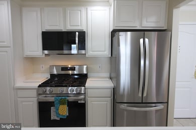Virginia Square Condominium unit 1408, Arlington, VA 22201 - photo 2