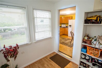 Enter the side door into the mudroom!