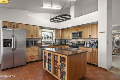 3059 Creekwood Dr, Reno, NV 89502 - photo 5