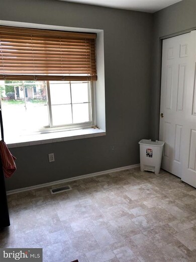 8106 Greenspring Valley Rd, Owings Mills, MD 21117 - photo 5