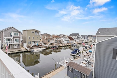 1707 Bay Blvd (36)