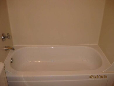 126 W Casino Rd unit 6, Everett, WA 98204 - photo 5