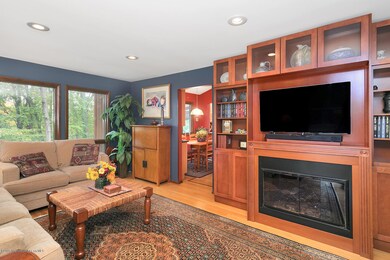 19 E Brook Dr, Holmdel, NJ 07733 - photo 6