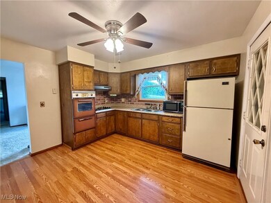 4878 Wylie Ridge Rd, New Cumberland, WV 26047 - photo 5