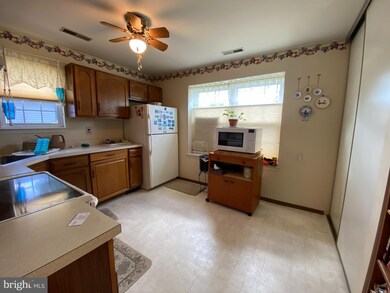 15 Niland Ln, Woodbury, NJ 08096 - photo 7