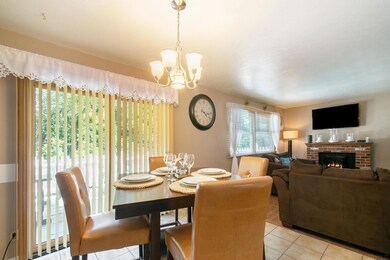 58456 Valley View Dr, Elkhart, IN 46517 - photo 5