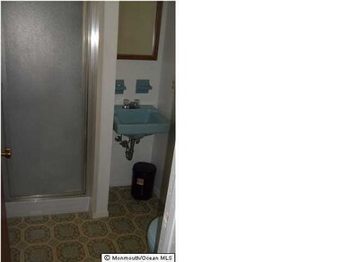 437 Costa Mesa Dr, Toms River, NJ 08757 - photo 7