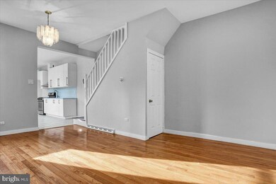 342 Carpenter St, Reading, PA 19602 - photo 6