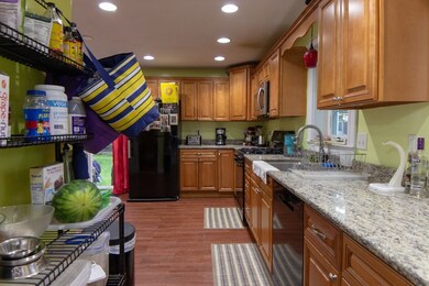 20 Delaware St, Brockton, MA 02302 - photo 2